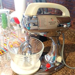 Vintage Hamilton Beach stand mixer